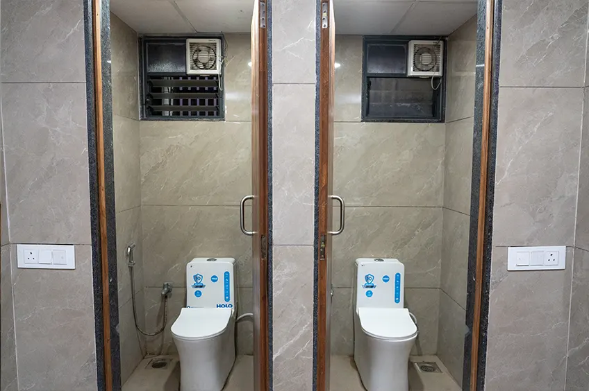 Narayana Business School clean toilets